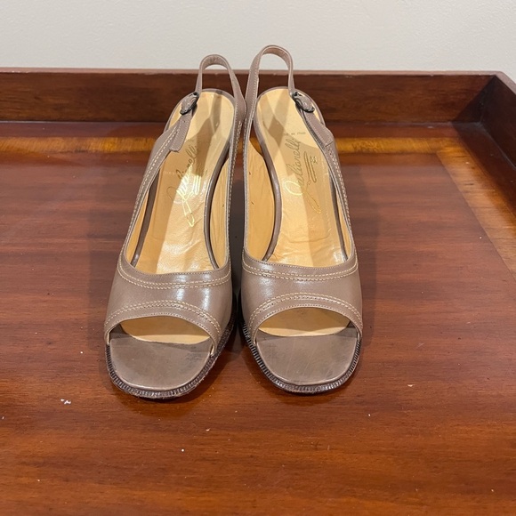Vintage Julianelli Square Toe Leather Sling-back Heels - Picture 2 of 9